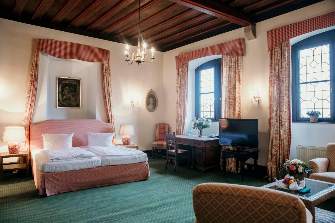Schlosshotel Goetzenburg Jagsthausen Esterno foto